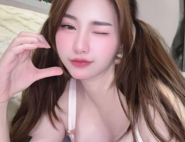 ซี จัดเต็ม ID: 4019256871 thlive/ช้างlive